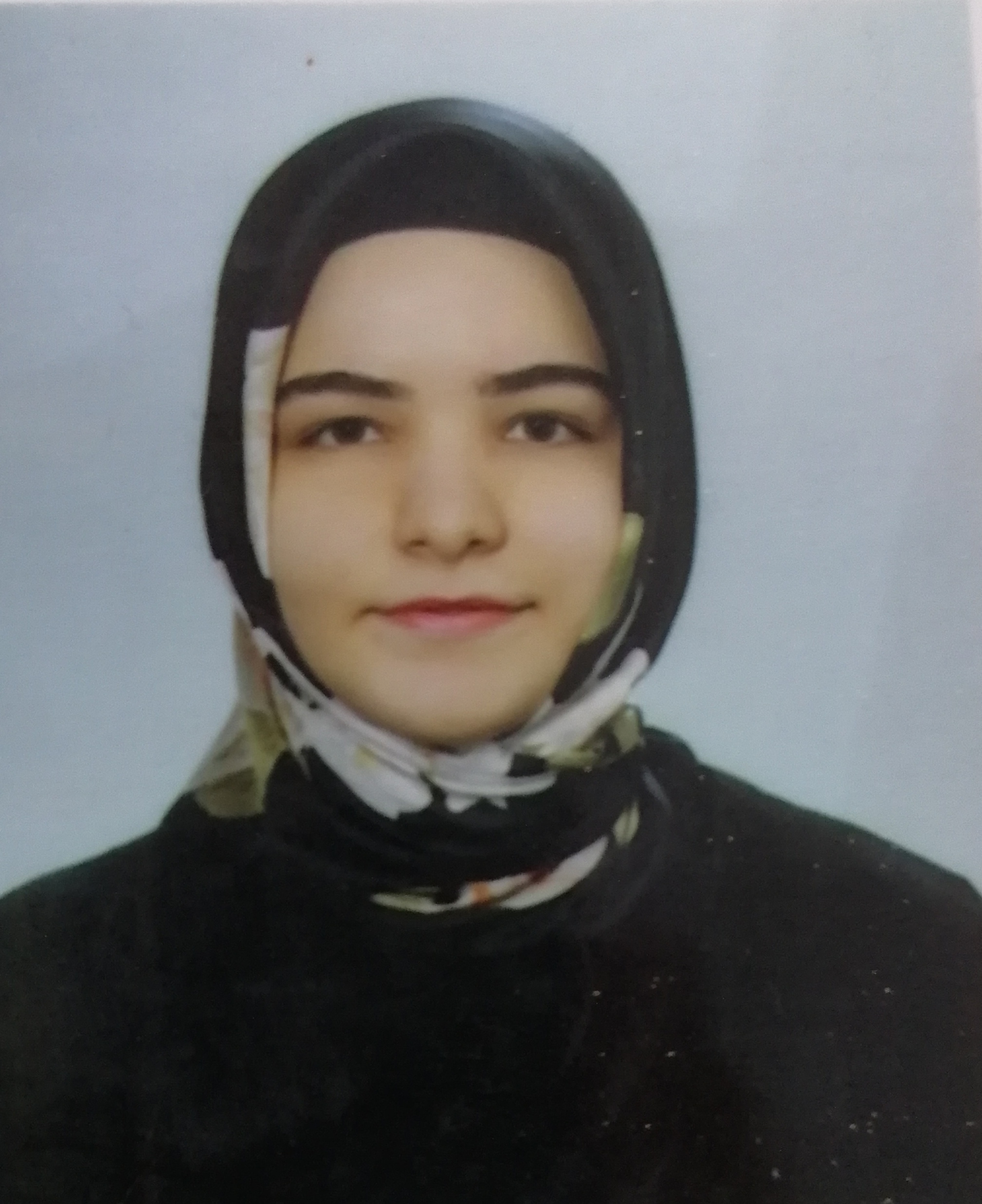 HATİCE KÜBRA AKYOL